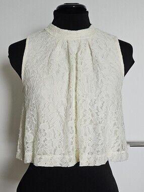 Rienda Gyaru Japanese Fashion Lace High Neck Cropped Blouse Top